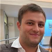 Laureato in Economia aziendale offre ripetizioni di matematica per medie e superiori